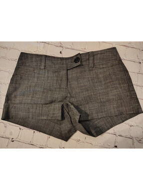 Flirtatious Dress Shorts Size 5